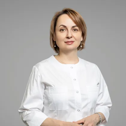 Dr. Savin Patricia